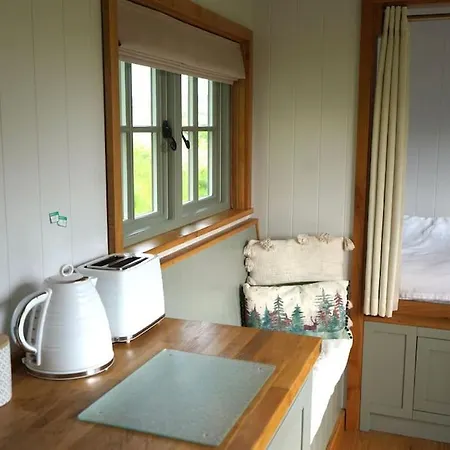 Apartment Jasmine Hut *